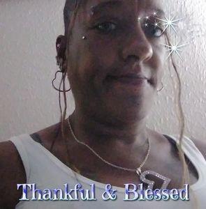 Meet your Posher, Devonna